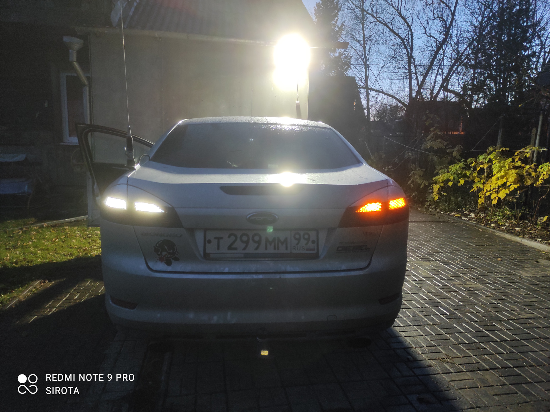 Задние фонари — Ford Mondeo IV, 2 л, 2010 года | тюнинг | DRIVE2