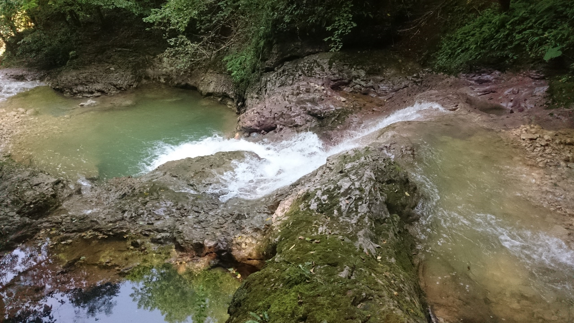 Якорная щель водопады Хаджипсе