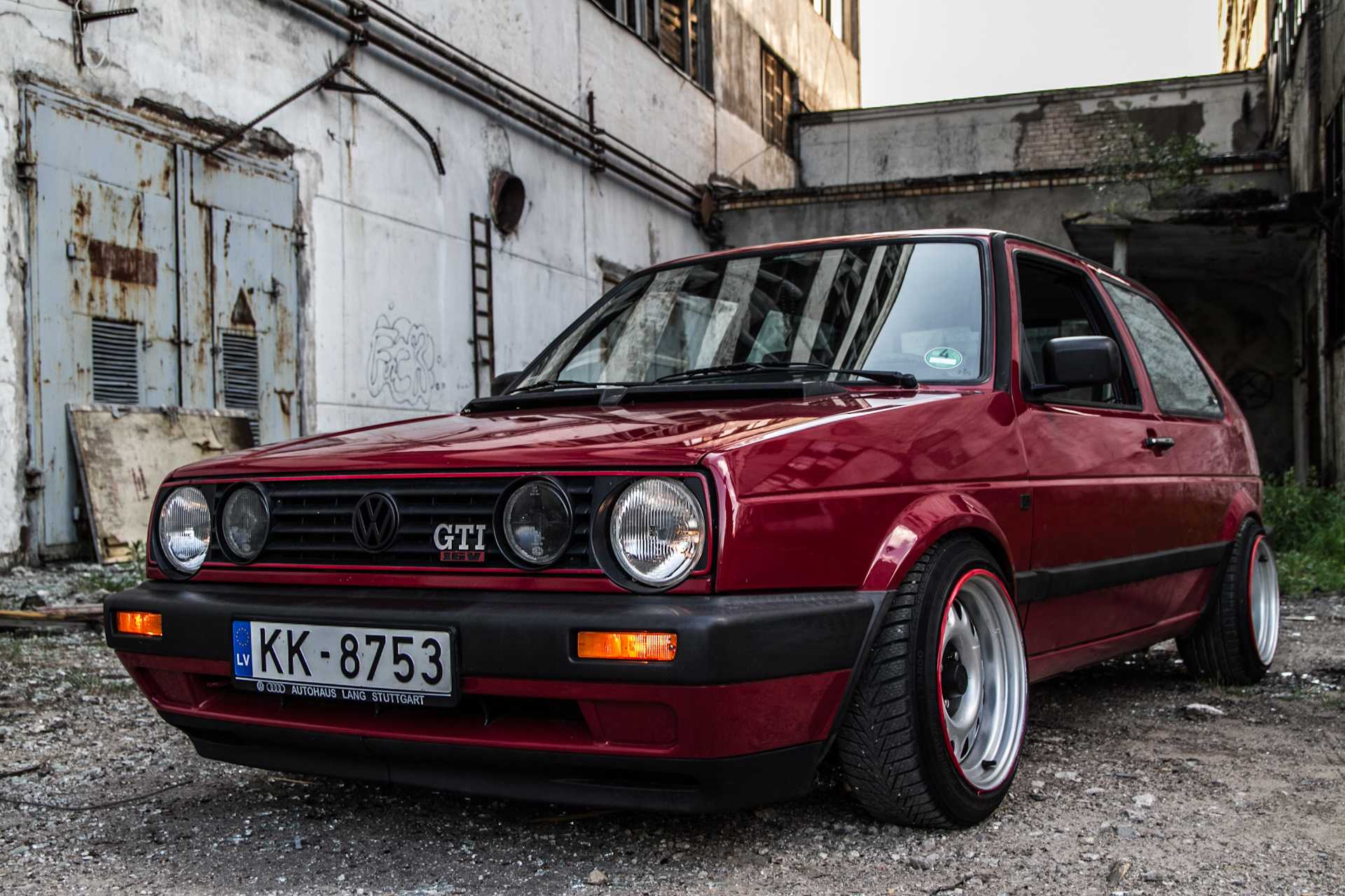 Volkswagen Golf 2 Red