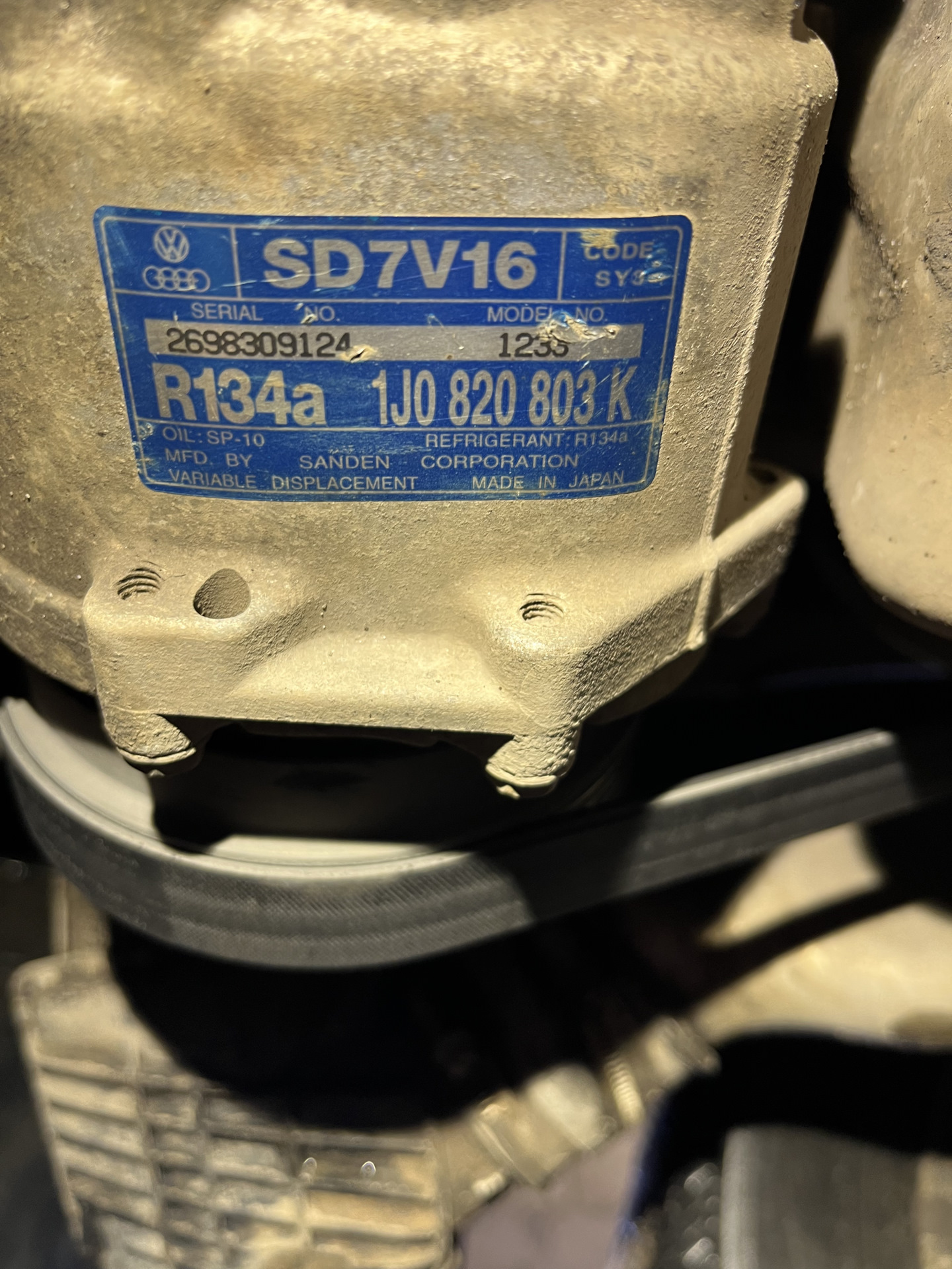 Замена подшипника компрессора кондиционера — Volkswagen Golf Mk4, 1,8 л ...