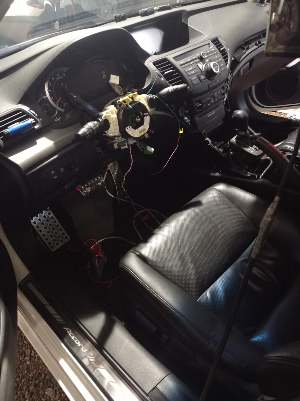 17. — Honda Accord (8G)