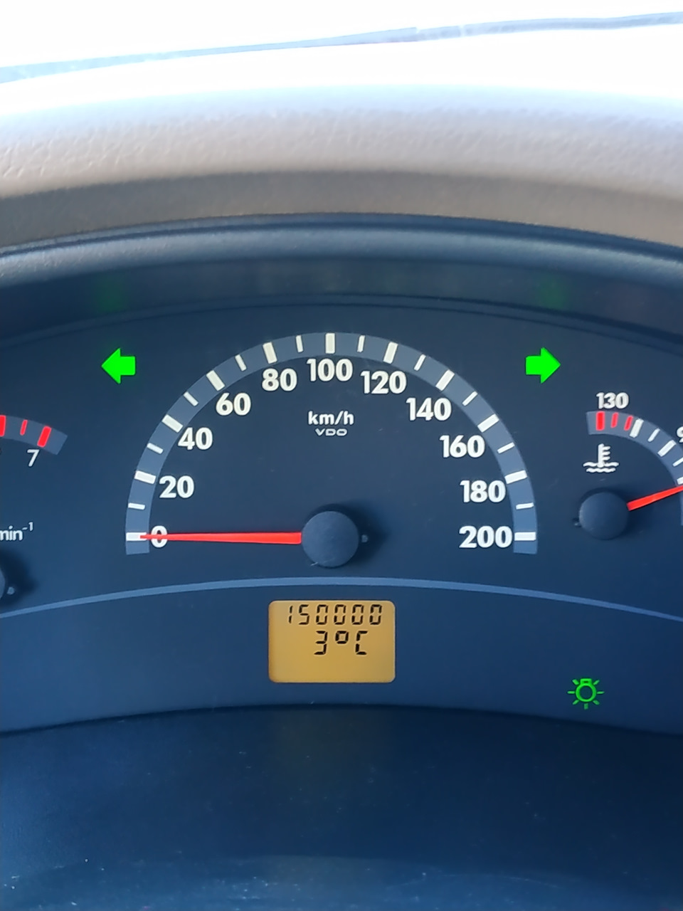 Замена датчика фонарей заднего хода — Lada Калина Хэтчбек (1G), 1,4 л ...