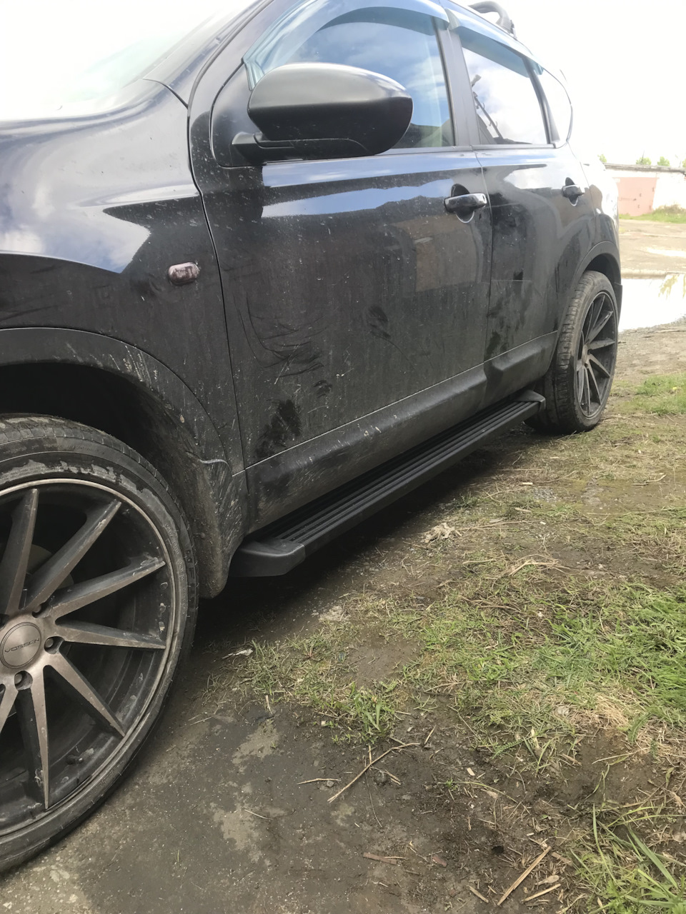 Подножки или пороги кто как называет — Nissan Qashqai (1G), 2 л, 2008 ...