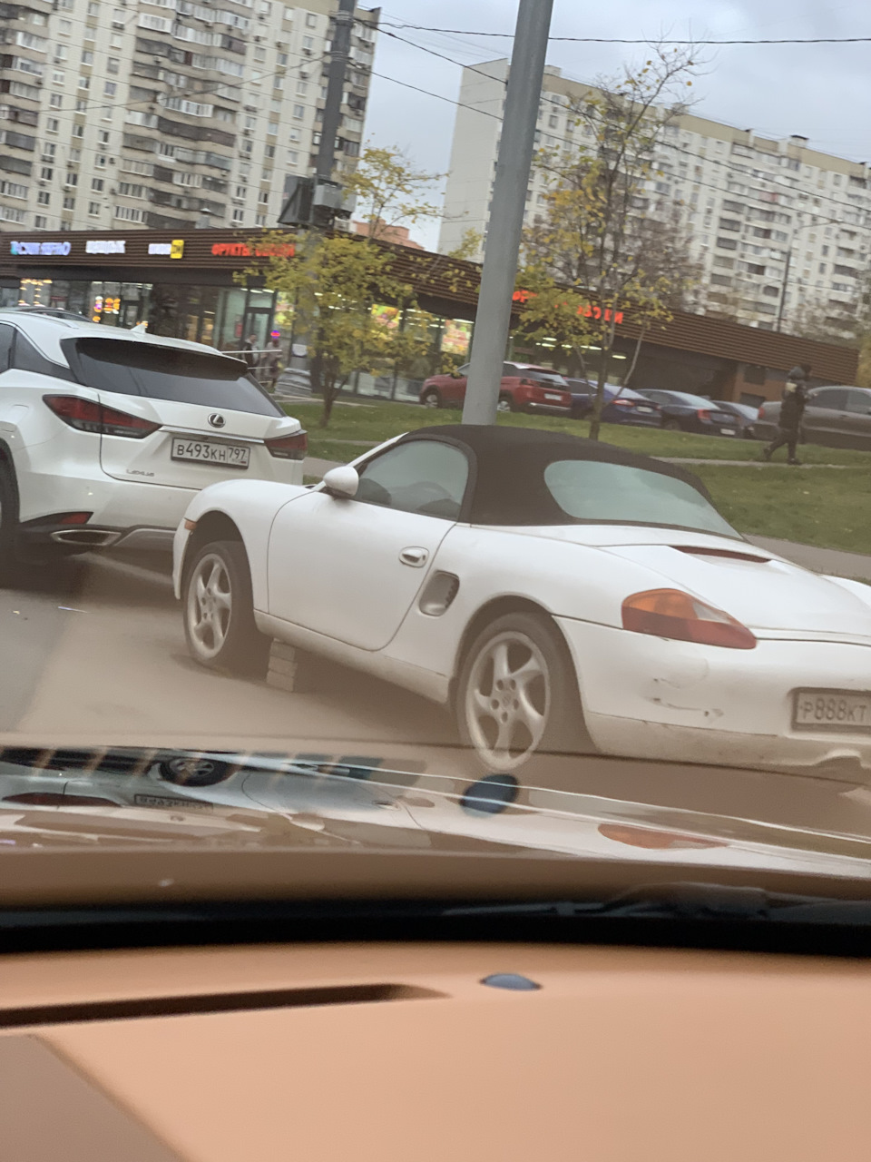 Что тут происходит? — Lexus LC 500