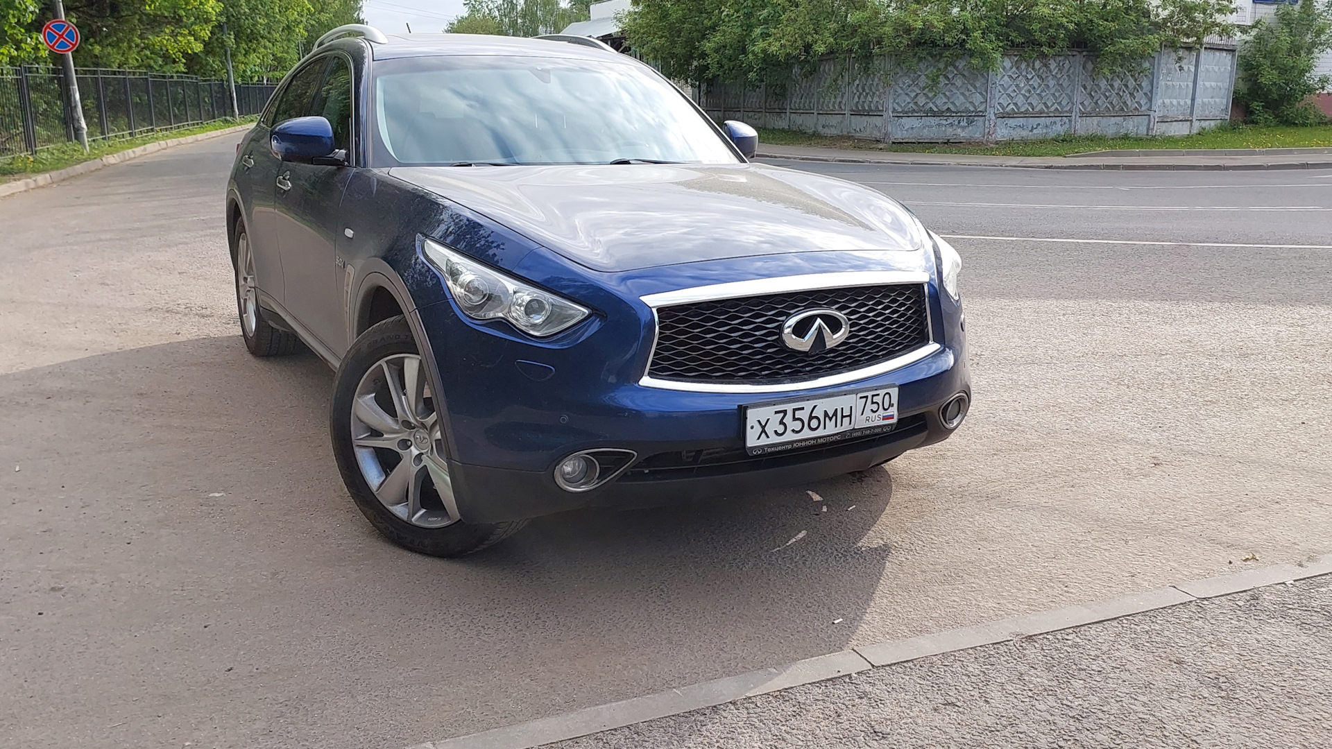 Infiniti QX70 3.0 дизельный 2014 | Синяя акула на DRIVE2