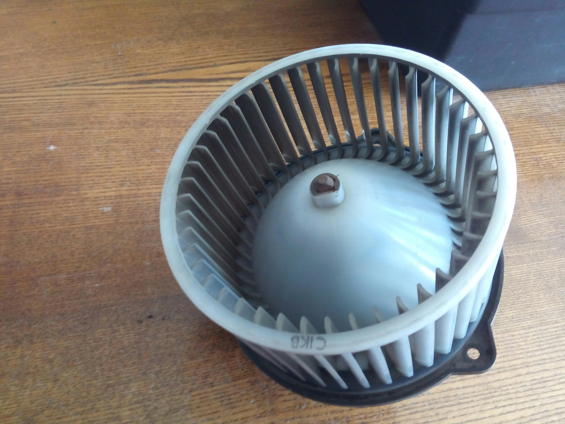 крыльчатка отопителя урал 4320-8102030. крыльчатка печки ваз 2110. крыльчатка печки салона olmo. крыльчатка печки вентилятора мерседес мл 320. крыльчатка 11113053а мотора отопителя.