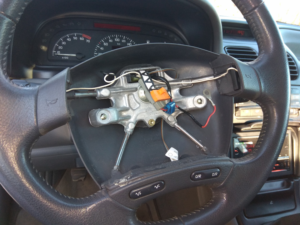 Полезная Информация. Разбор противотуманной фары. Сравнение линз ...