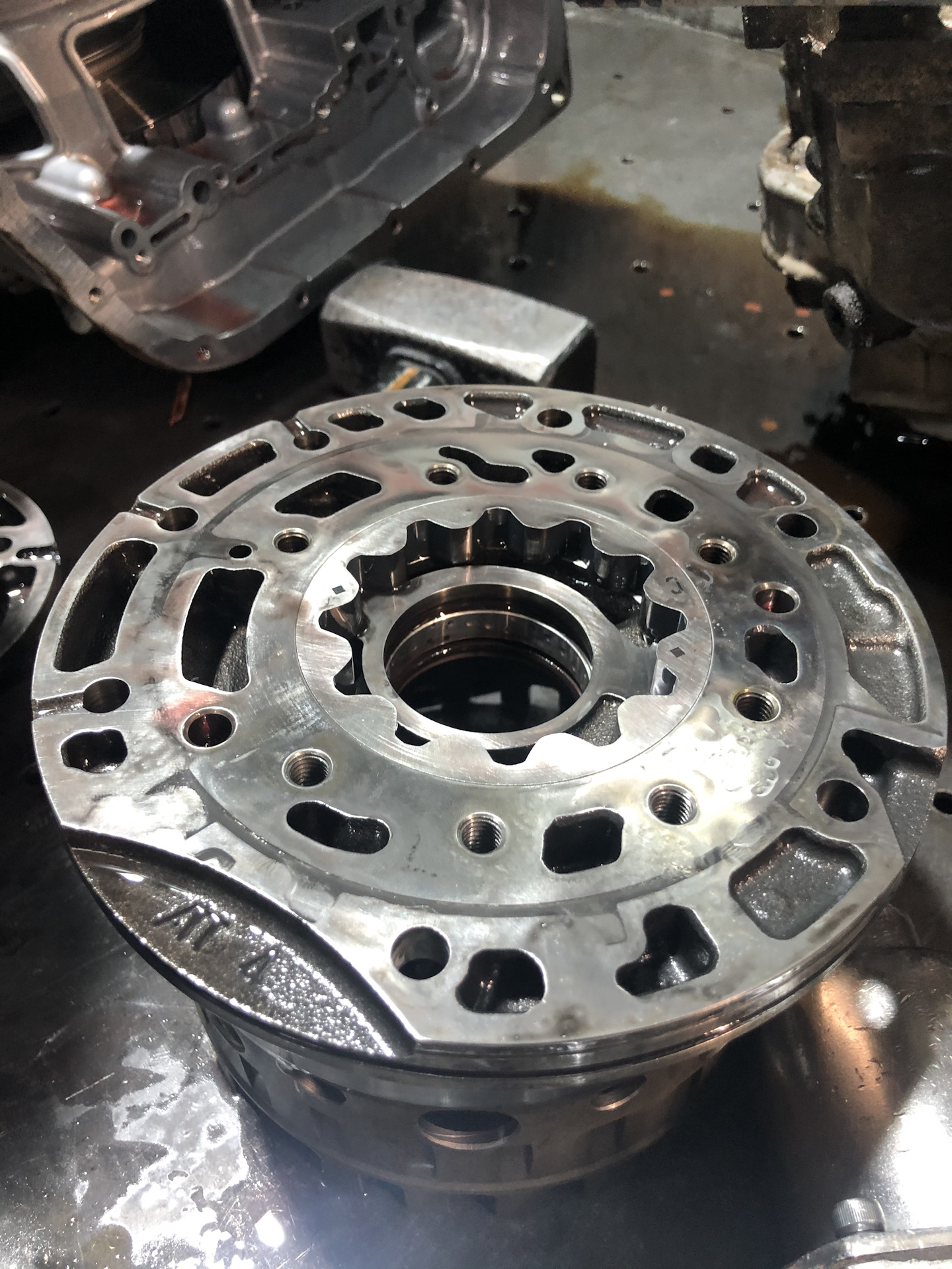 Замена cvt на акпп. Диск сцепления маховик корзина Дафна 105. Горелый диск сцепления. Развалился диск сцепления. Сгоревший диск сцепления