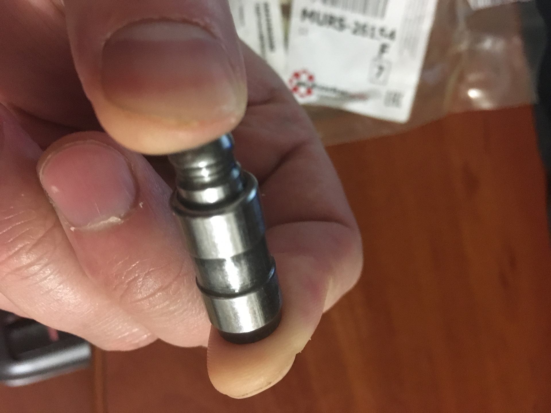 Гидрокомпенсаторы троит двигатель. Замена гидрокомпенсаторов нива 21214. Гидрокомпенсаторы volvo s40. Гидрокомпенсаторы троит двигатель. Затяжка гидрокомпенсаторов на шевроле нива.