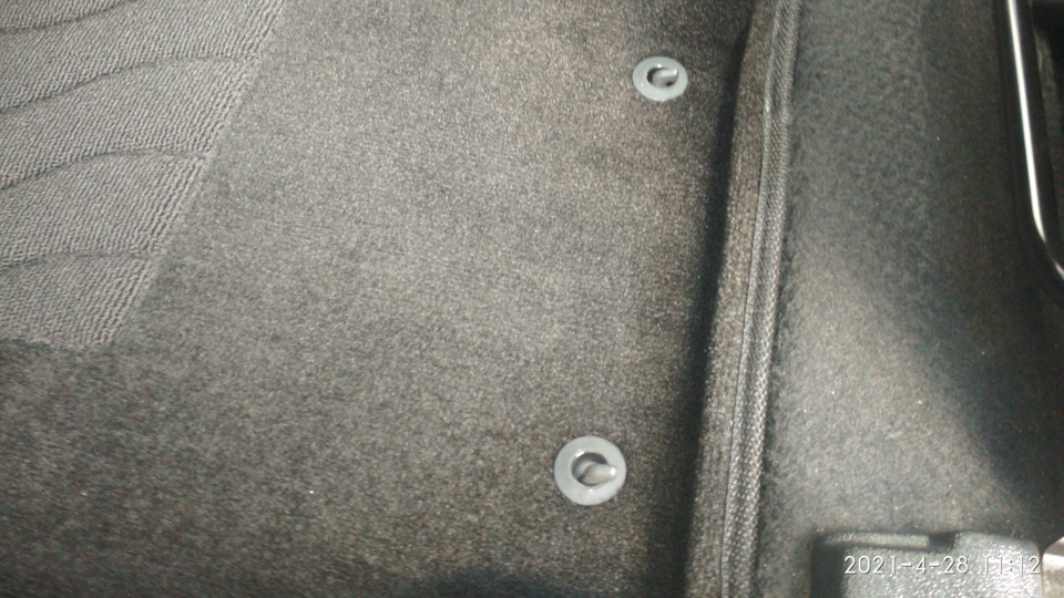 Пластиковые колечки. — KIA Rio (3G)