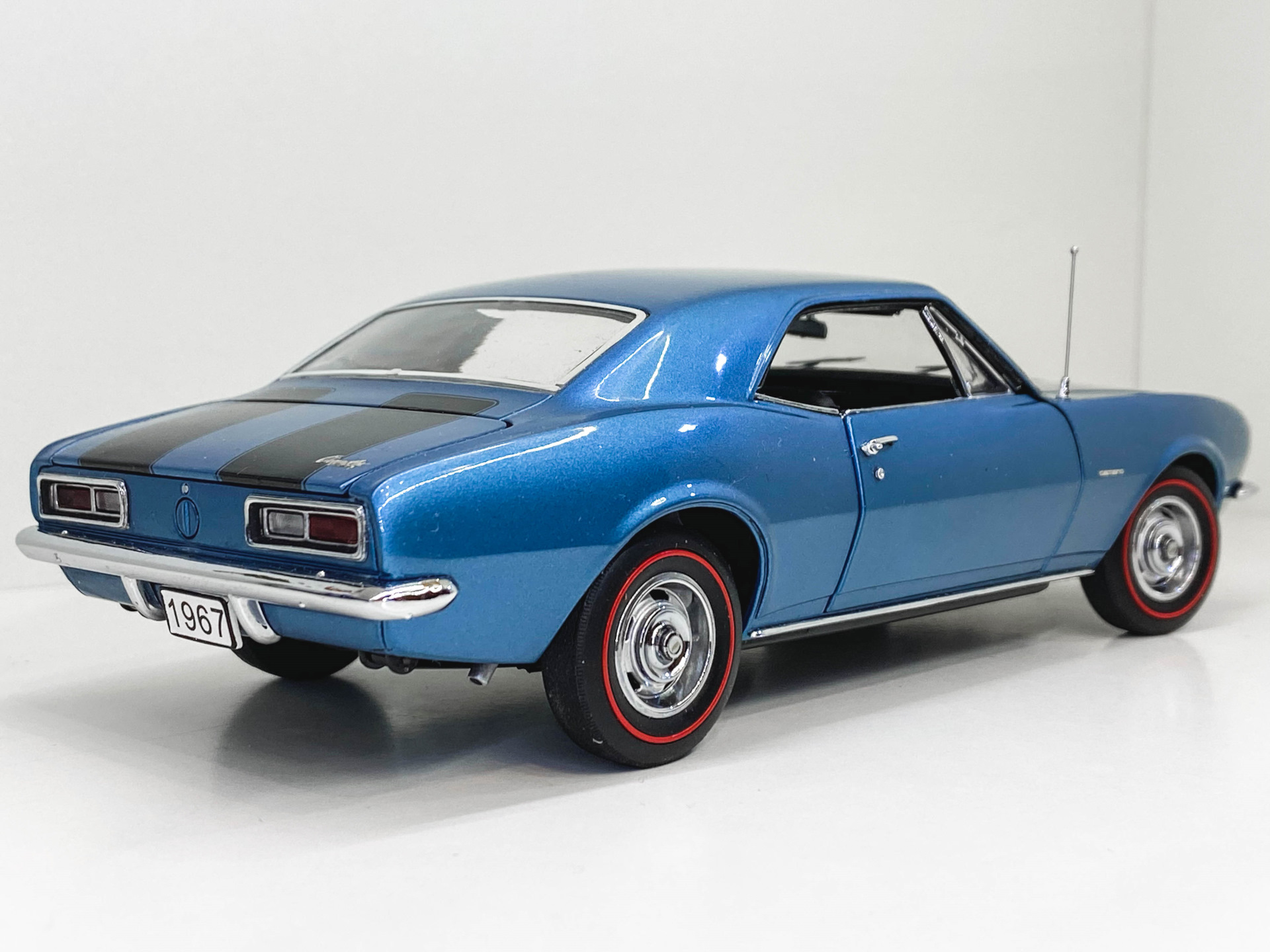 Chevrolet Camaro z28 1970 1 43