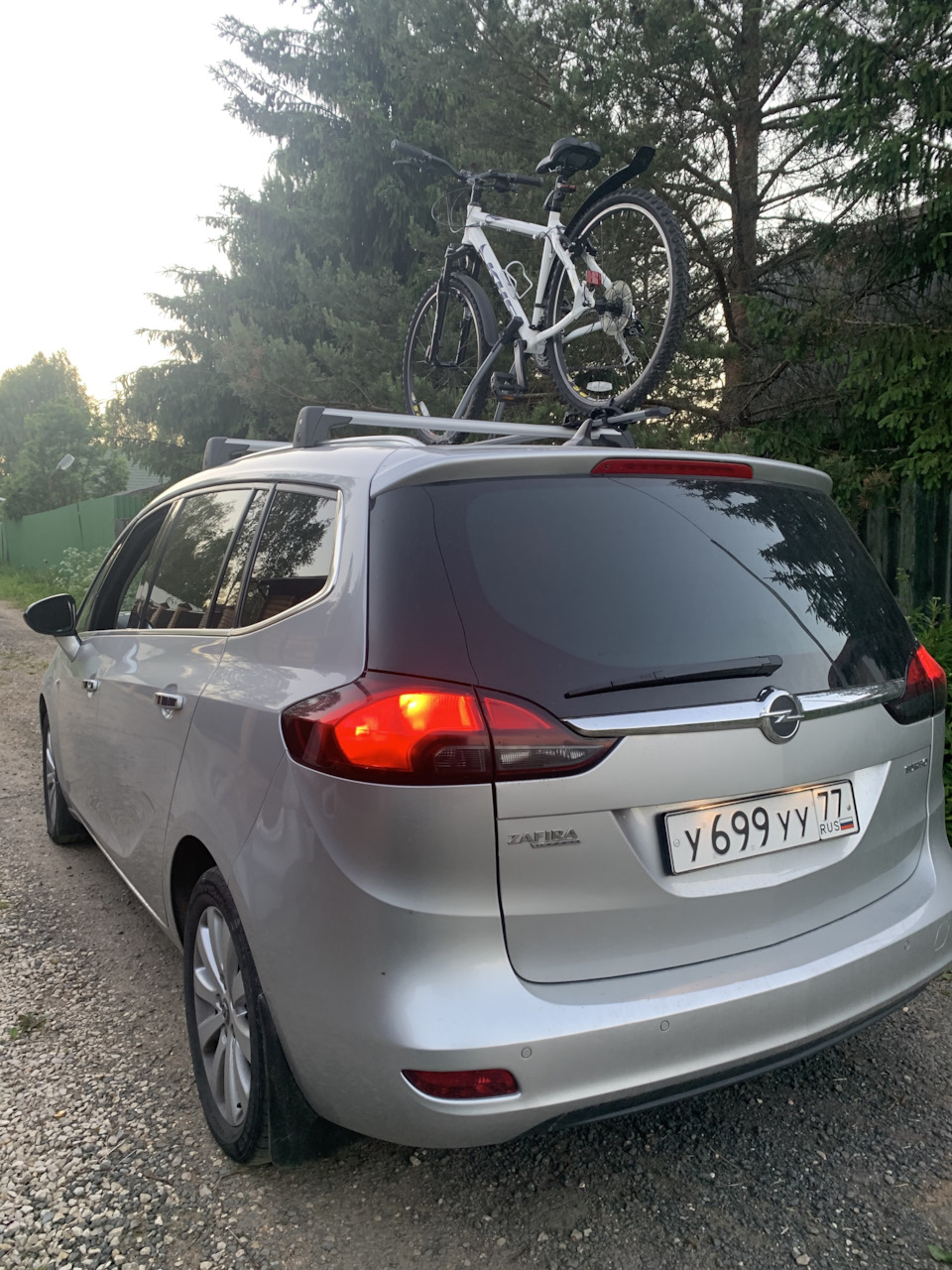 Zafira Tourer c вело ерепление