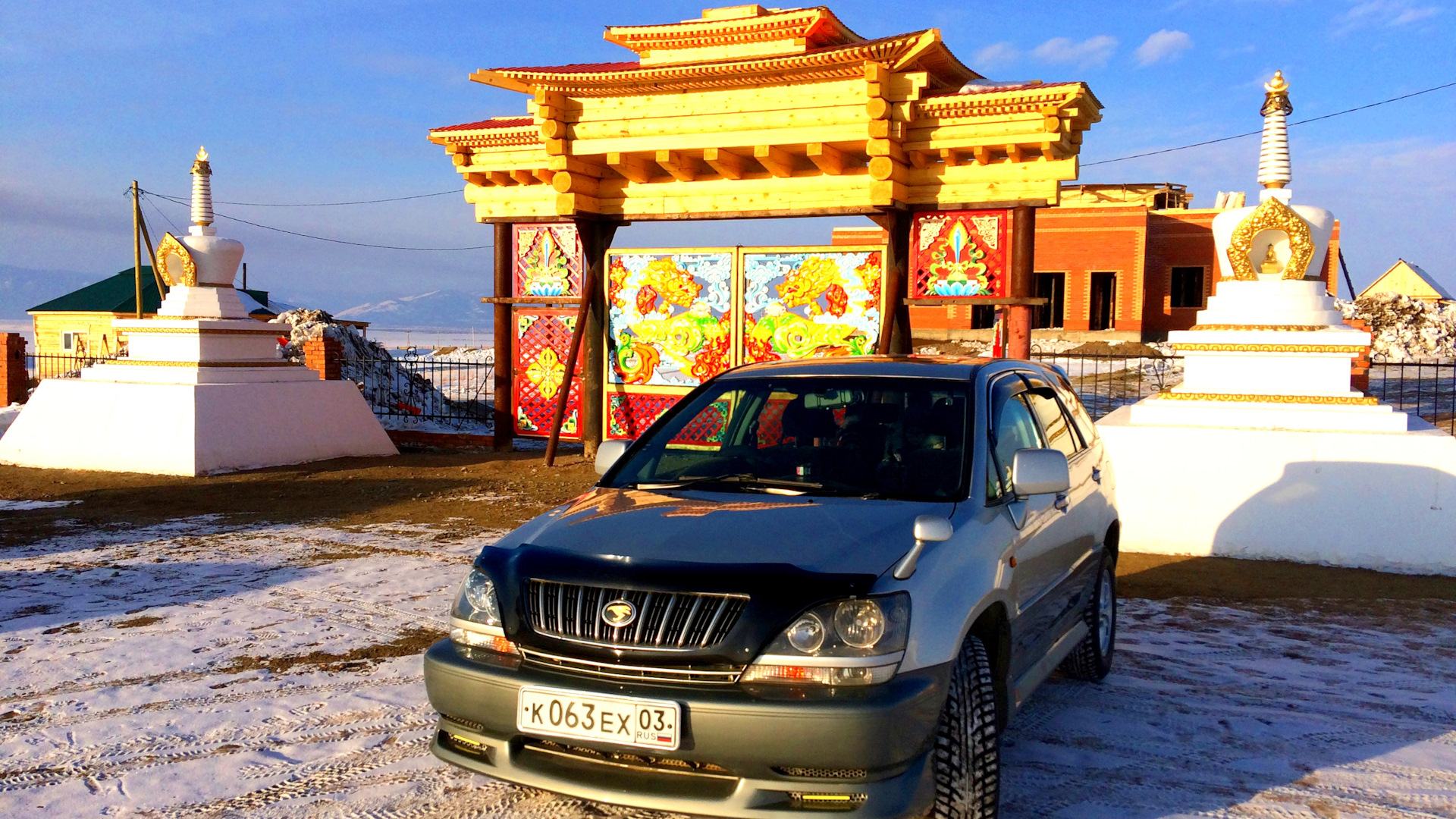 Toyota Harrier (1G) 2.4 бензиновый 2001 | 