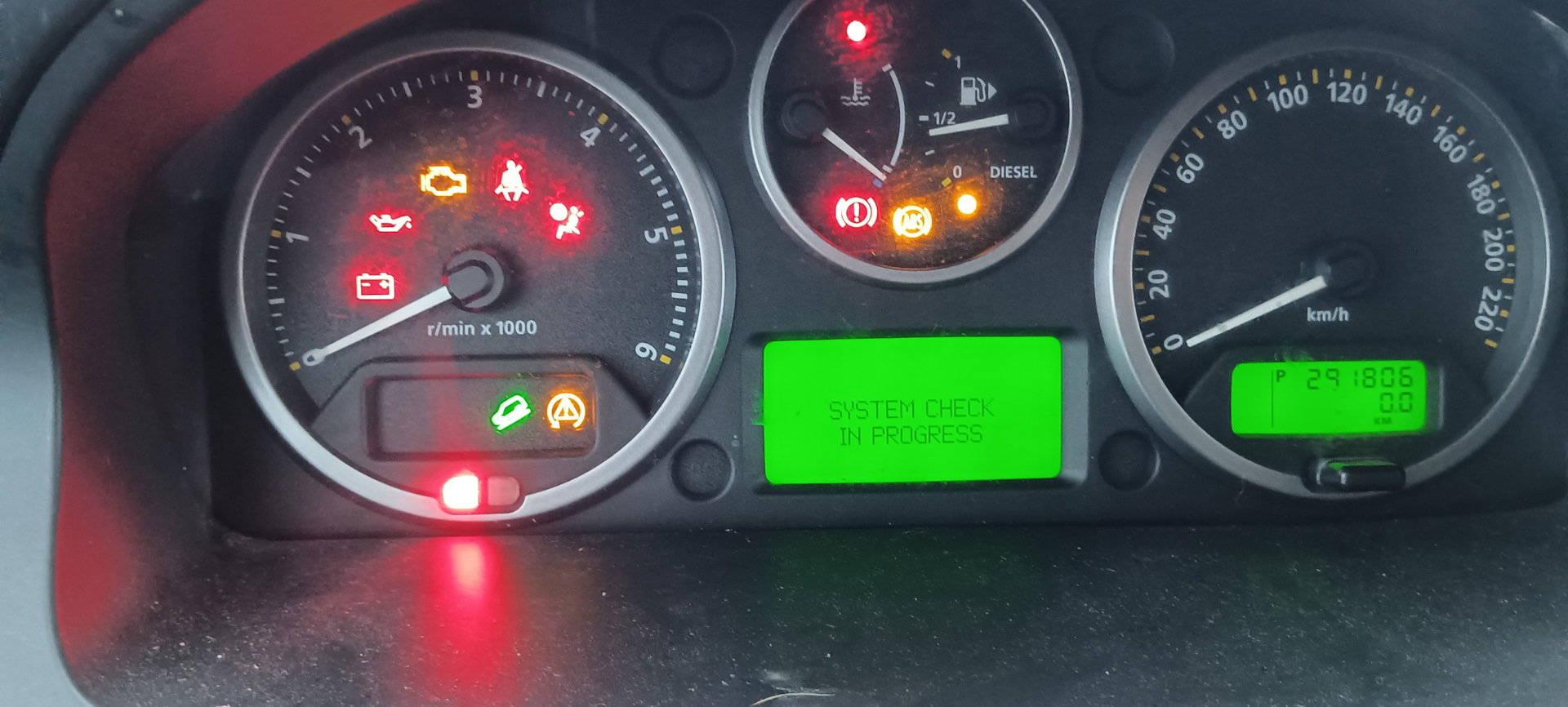 Заглохла на ходу. И больше не заводится. — Land Rover Freelander 2, 2,2