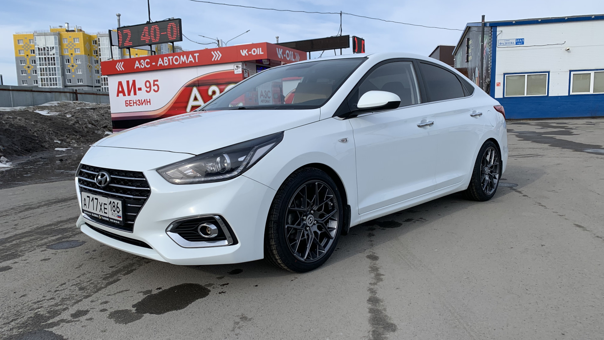 Hyundai Solaris (2G) 1.6 бензиновый 2018 | на DRIVE2