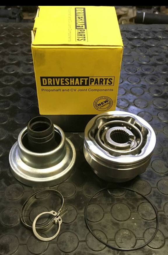 Снятие шруса кардана фольксваген туарег. Шрус переднего кардана туарег 3,6. Замена передний шруса touareg nf. 2. Шрус кардана туарег.