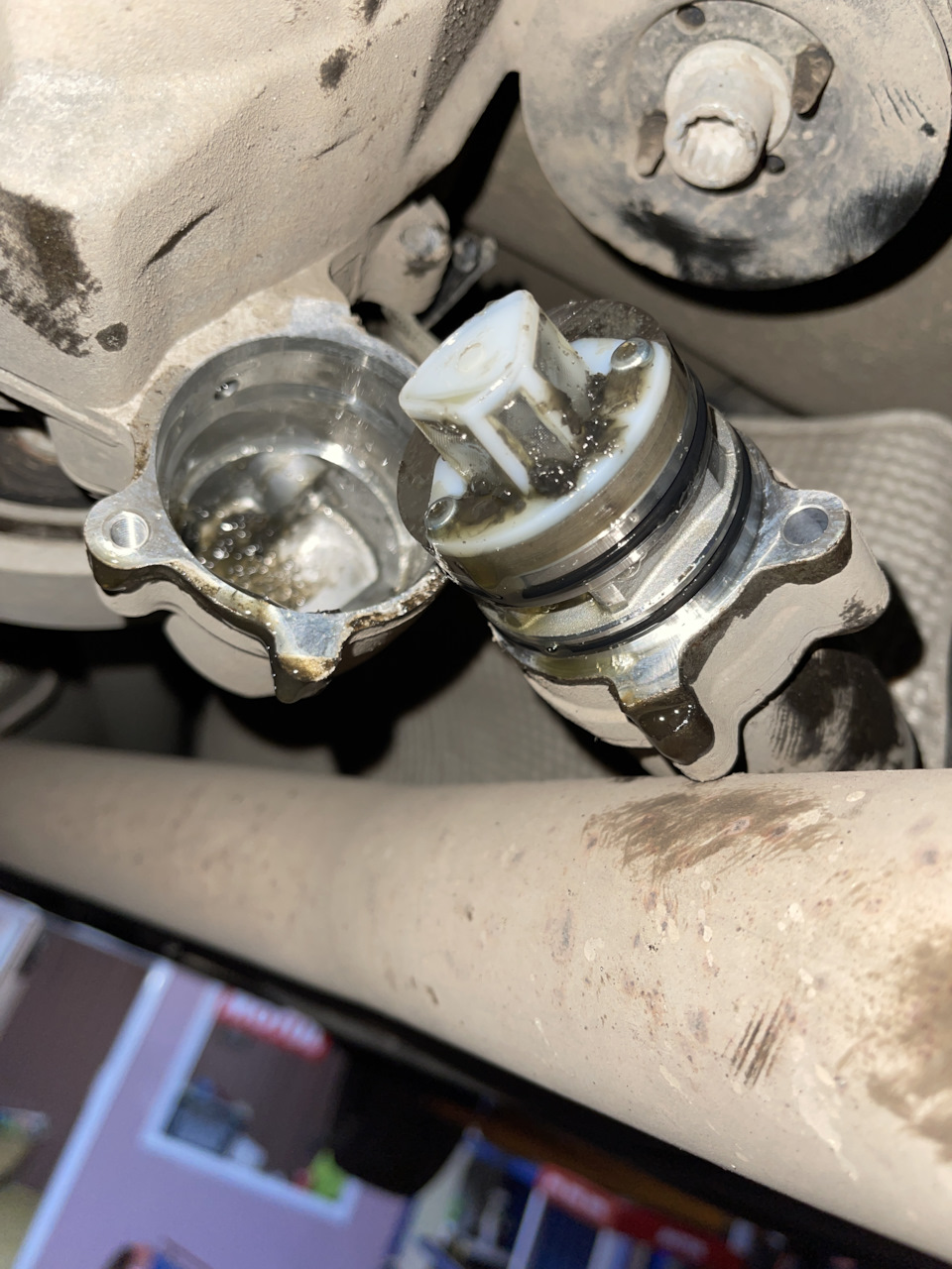 №22. Замена масла в Халдексе. Или лишние нервы. — Skoda Kodiaq, 2 л ...