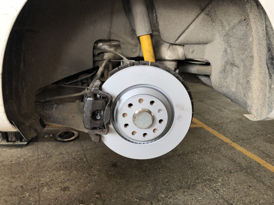 Фото в бортжурнале Skoda Octavia RS A5 Mk2