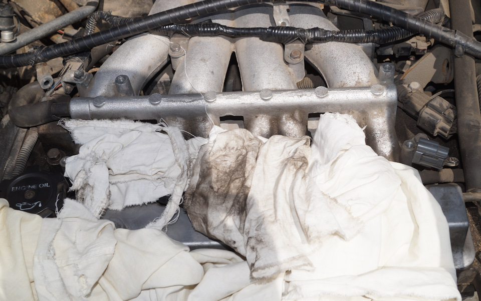 долой свечки))) — Mitsubishi Carisma