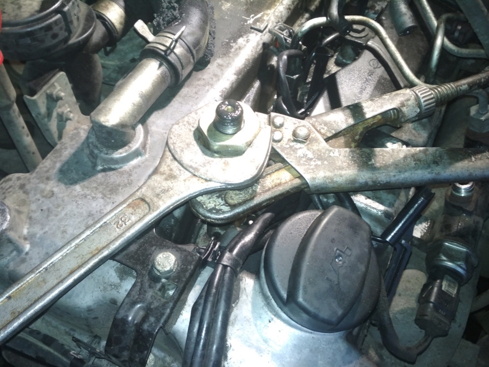 5MAAAgGON A 960 кайрон дизель номер форсунки