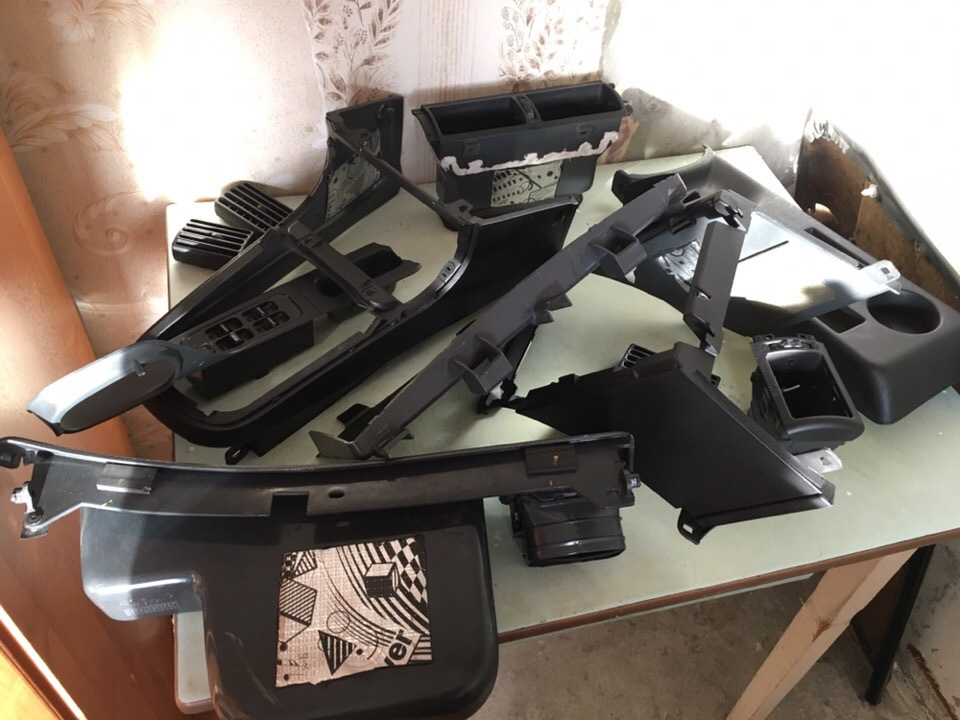 Перекраска салона в черный — Daewoo Nexia, 1,5 л, 2006 года | стайлинг ...