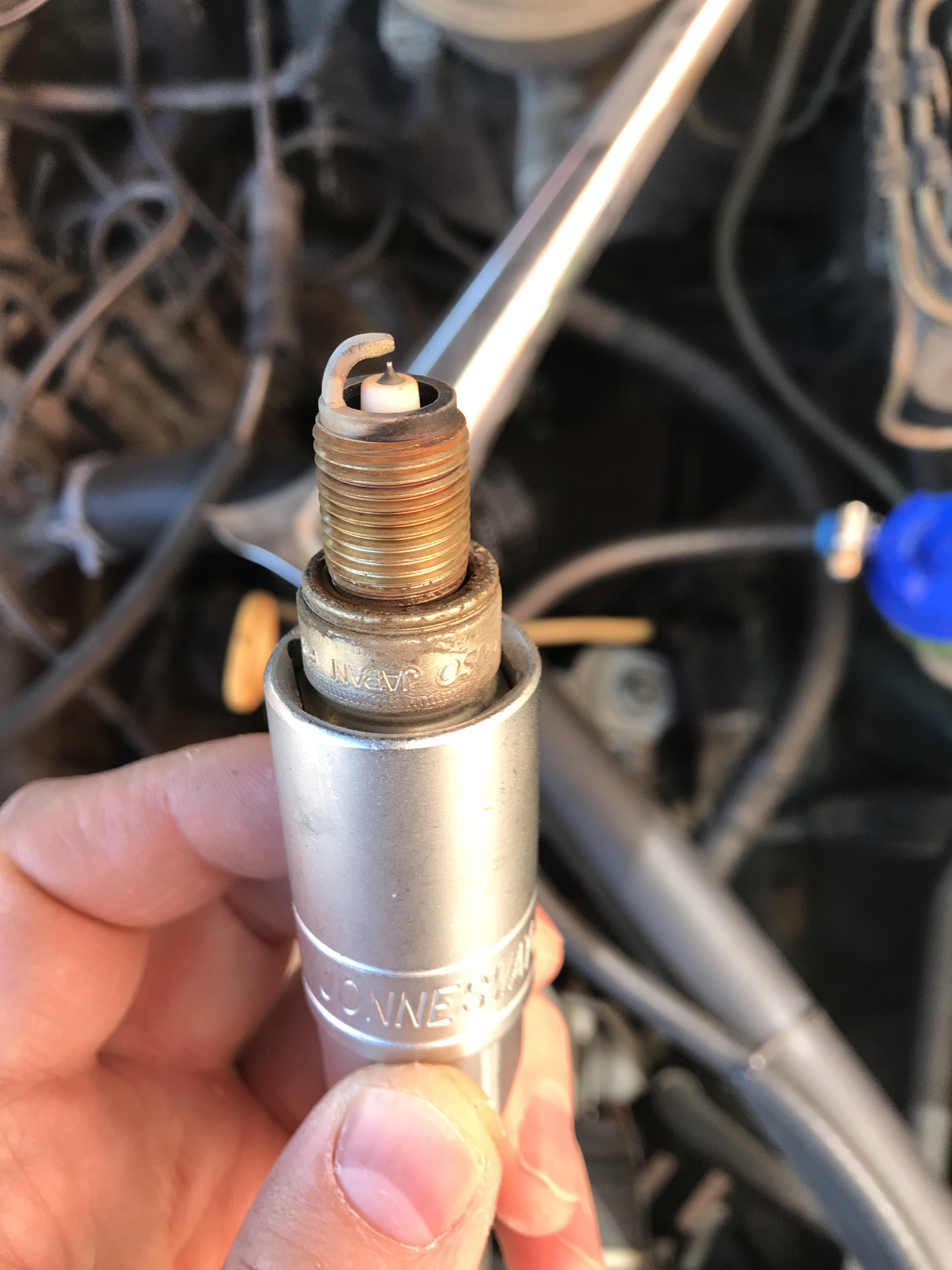 Камри 40 какой аккумулятор должен быть - 91 фото