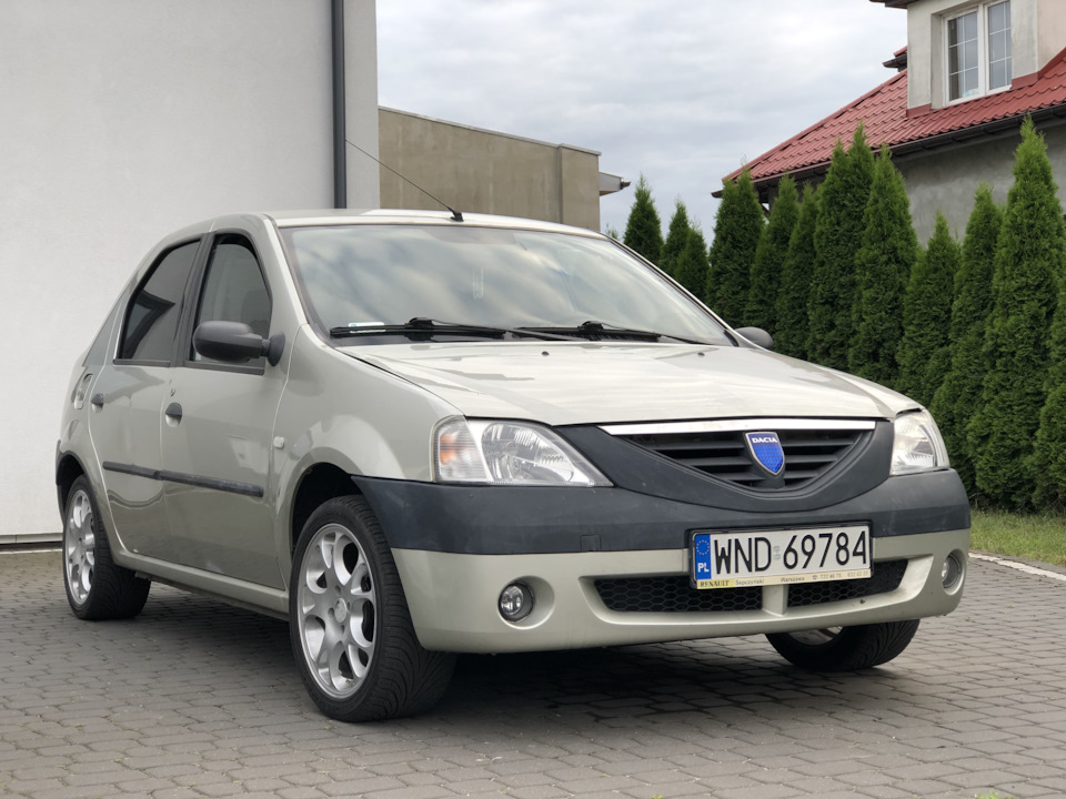 Dacia Logan 1