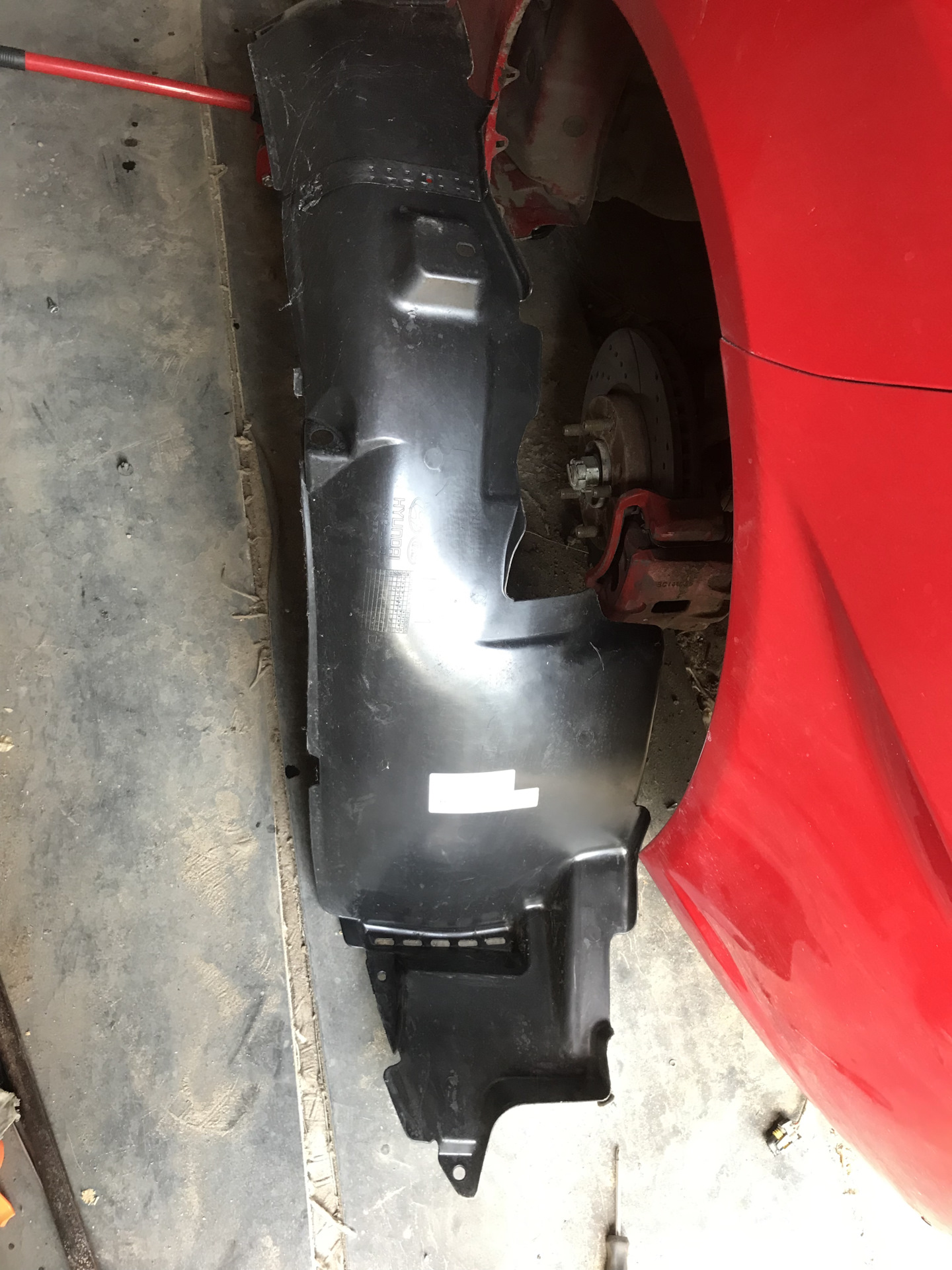 Замена переднего подкрылка — Hyundai Coupe (GK), 2 л, 2008 года ...