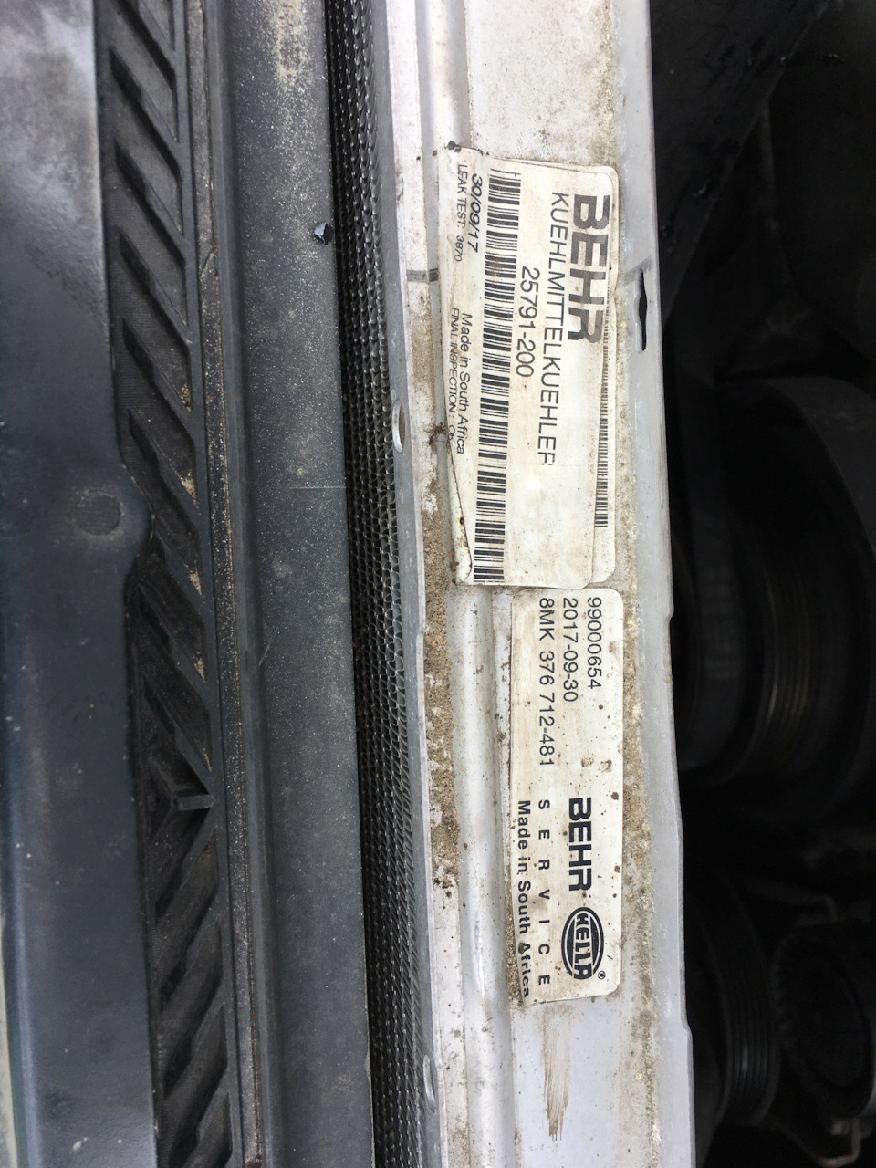 Фото в бортжурнале BMW 5 series (E39). Запчасти на фото: 25791200, 8MK376712481