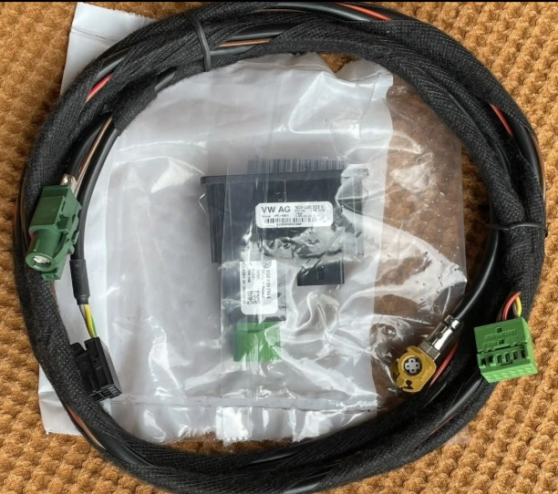 USB/AUX — Skoda Superb Combi (Mk2)