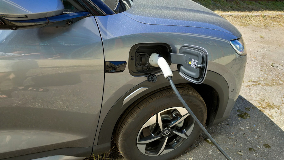 Фото в бортжурнале BYD Yuan Up