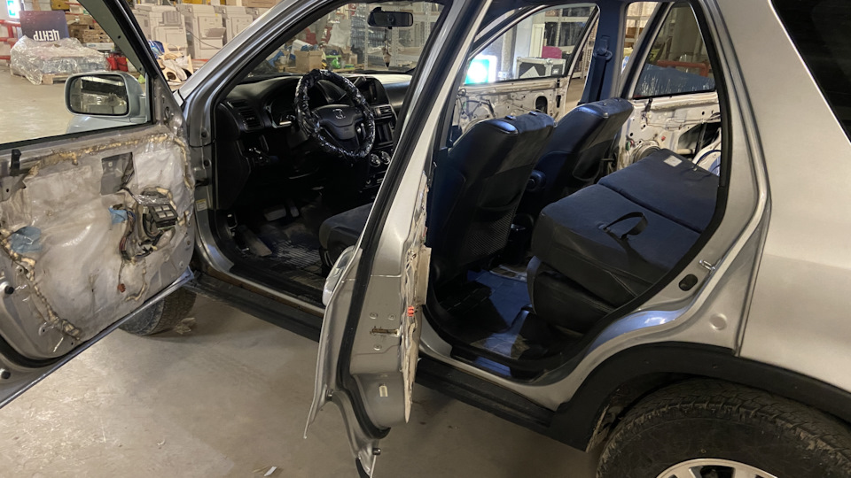 Дверные карты, коврики и прочее прочее, было снято — Honda CR-V (RD4/RD5/RD6/RD7)