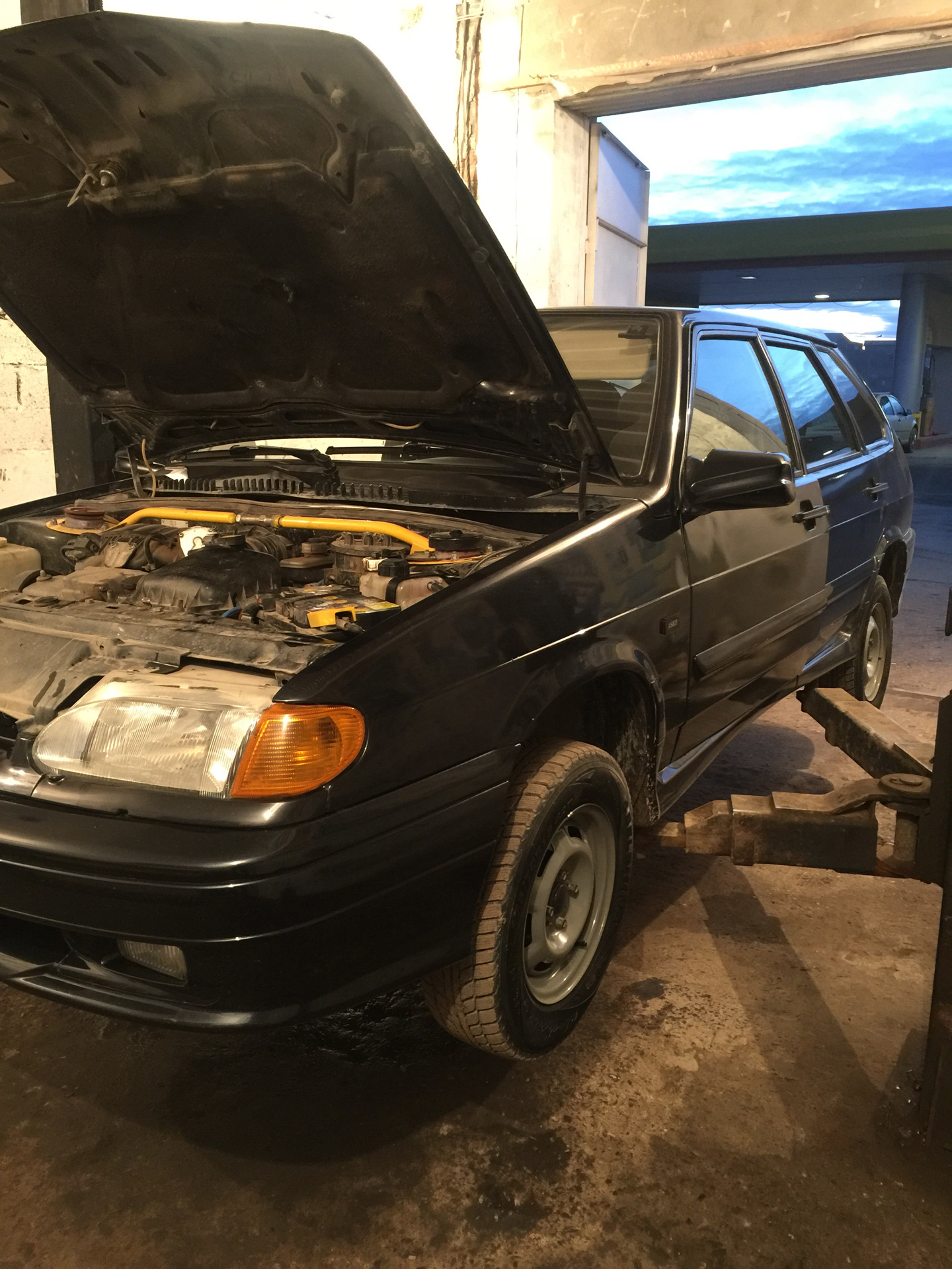 Замена краника печки, переобувка резины на зимнюю — Lada 2114, 1,6 л ...