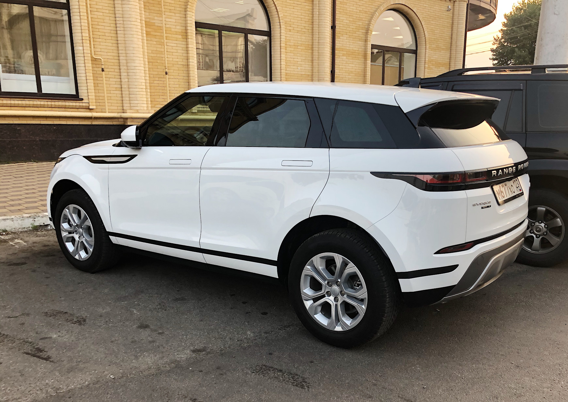 Сильно дёргается при старте и на передаче — Land Rover Range Rover Evoque  (2G), 2 л, 2019 года | наблюдение | DRIVE2