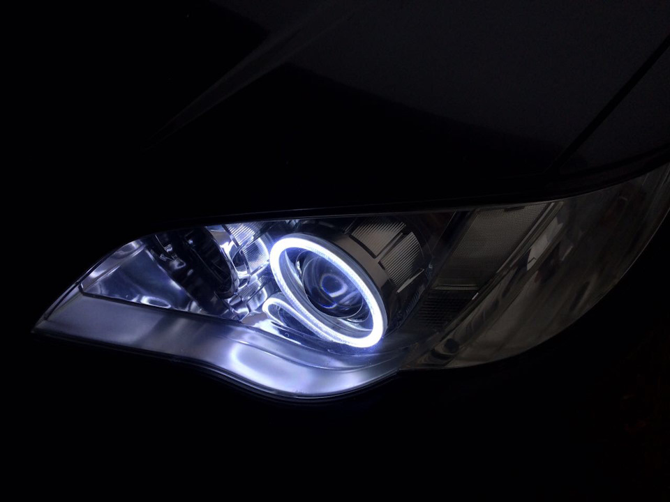 Замена галогенок на ксенон, установка ангельских глаз😇 Да будет СВЕТ😆😈 ...