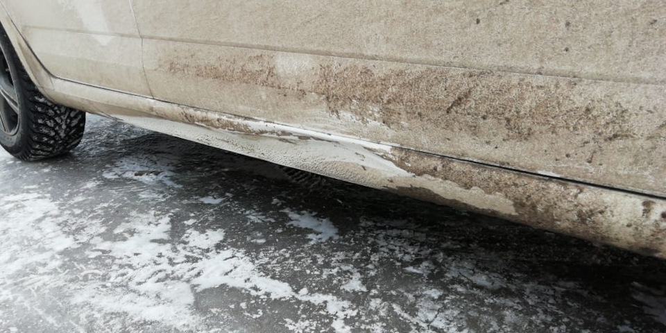 Зимой всёк правый порог, печалька. — Skoda Octavia A7 Mk3, 1,4 л, 2014 ...