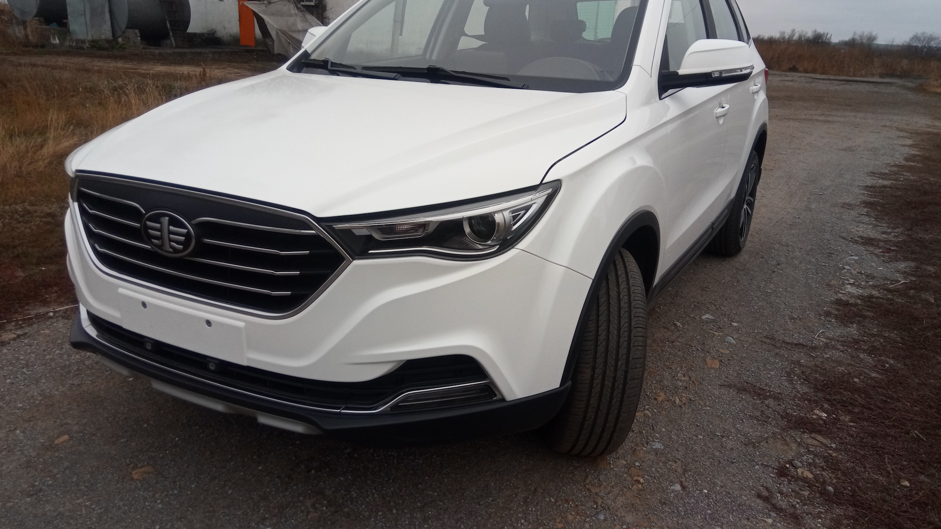 FAW Besturn X40 1.6 бензиновый 2019 | авто железная цвет белый на DRIVE2