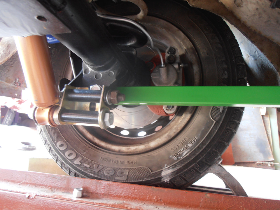 Фото в бортжурнале Lada 21011. Запчасти на фото: 301100, BestDrive All Seasons