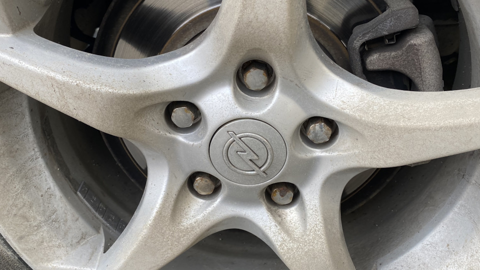 Opel Astra Белоснежка