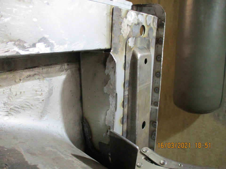 Тут красиво. — Ford Sierra