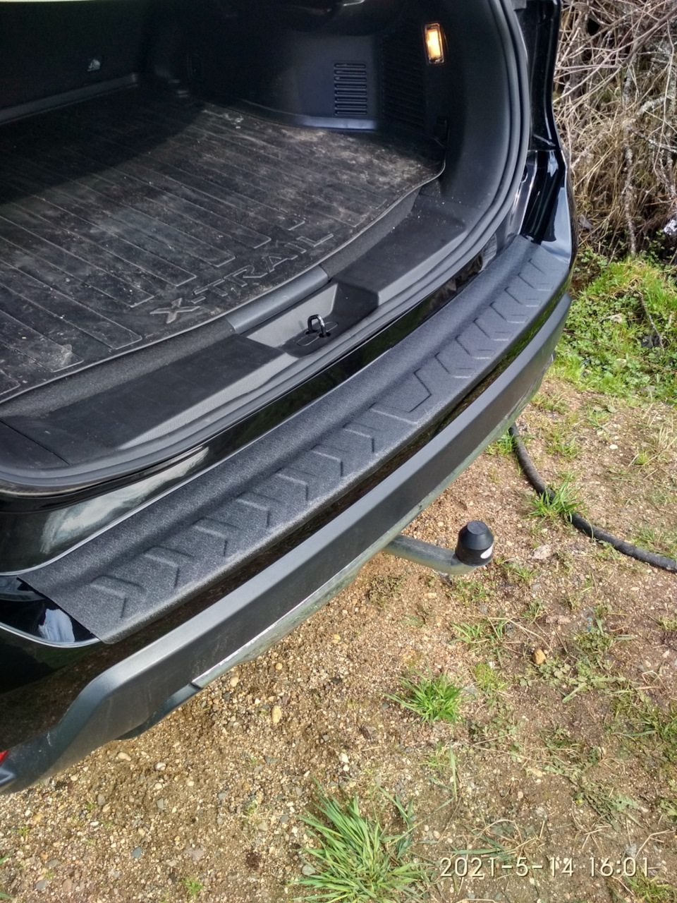 Защита порогов пластиком. — Nissan X-Trail III (t32), 2 л, 2020 года ...