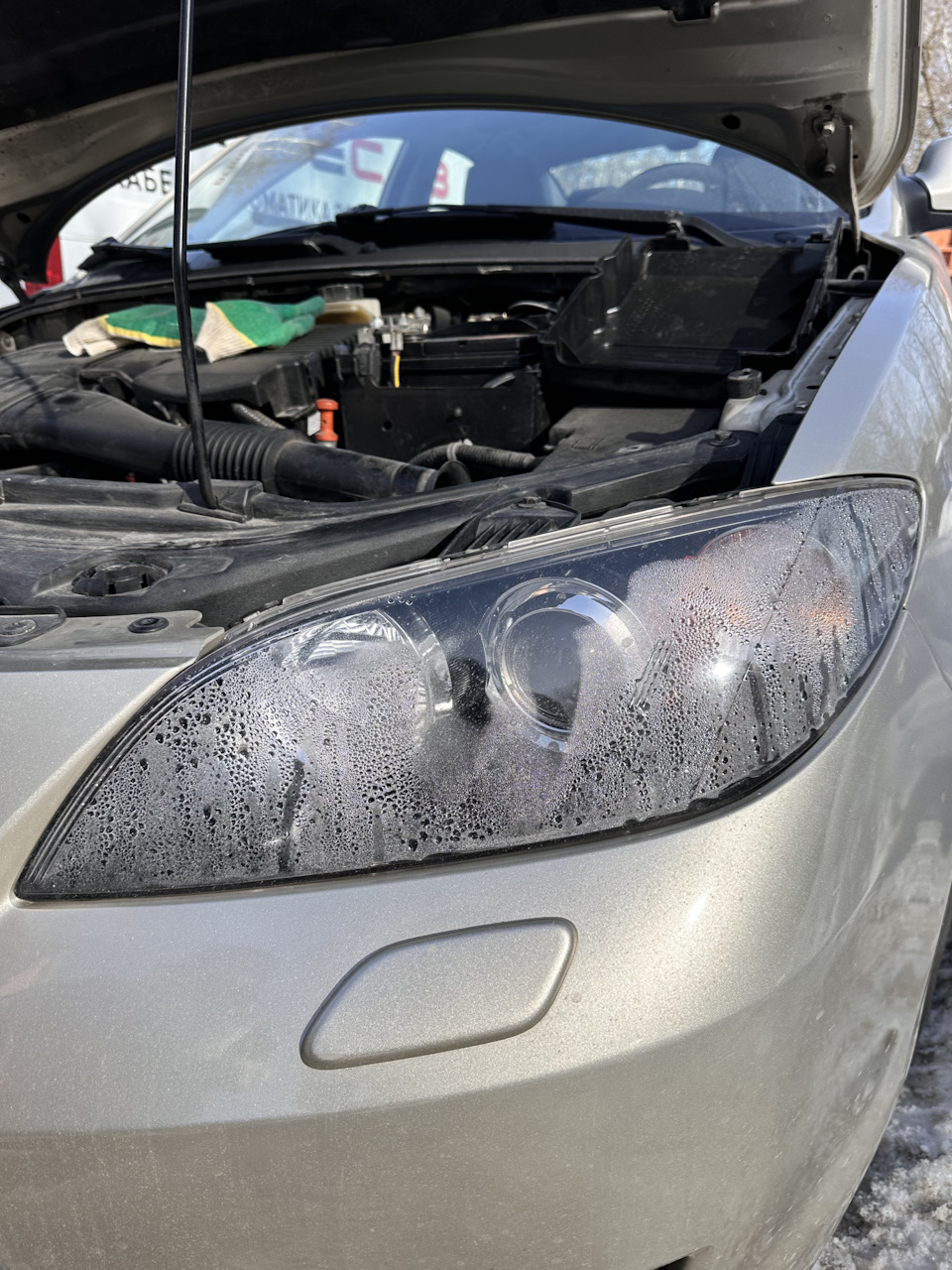 Запотела фара — Mazda 3 (1G) BK, 1,6 л, 2008 года | другое | DRIVE2
