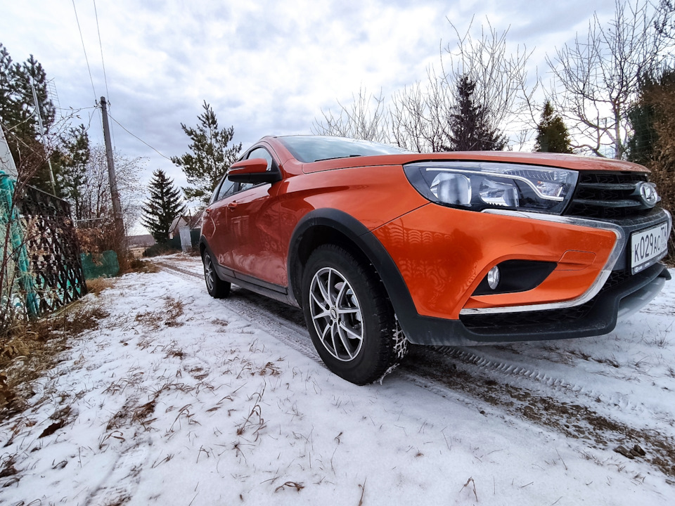 Фото в бортжурнале Lada Vesta SW Cross (1G)