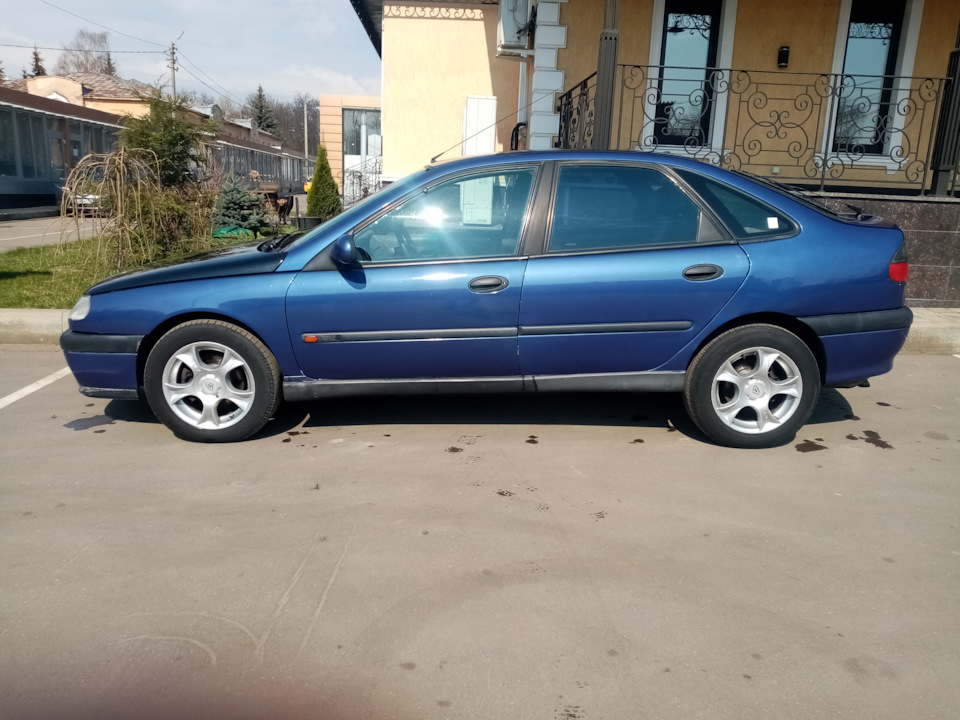 AZEV J7,5 ET30 + 215/55 R16 — Renault Laguna I, 2,9 л, 1994 года ...