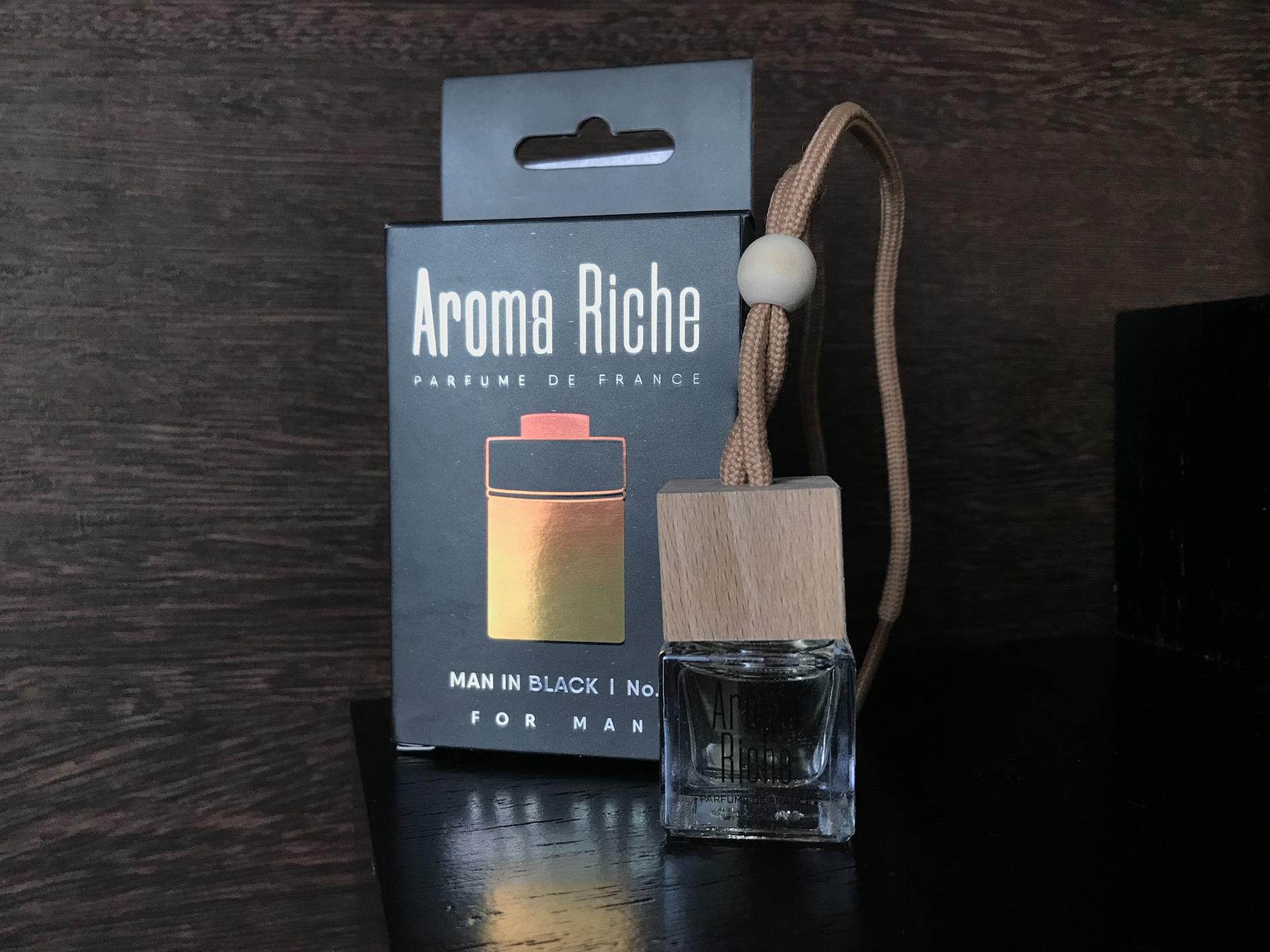 Aroma black