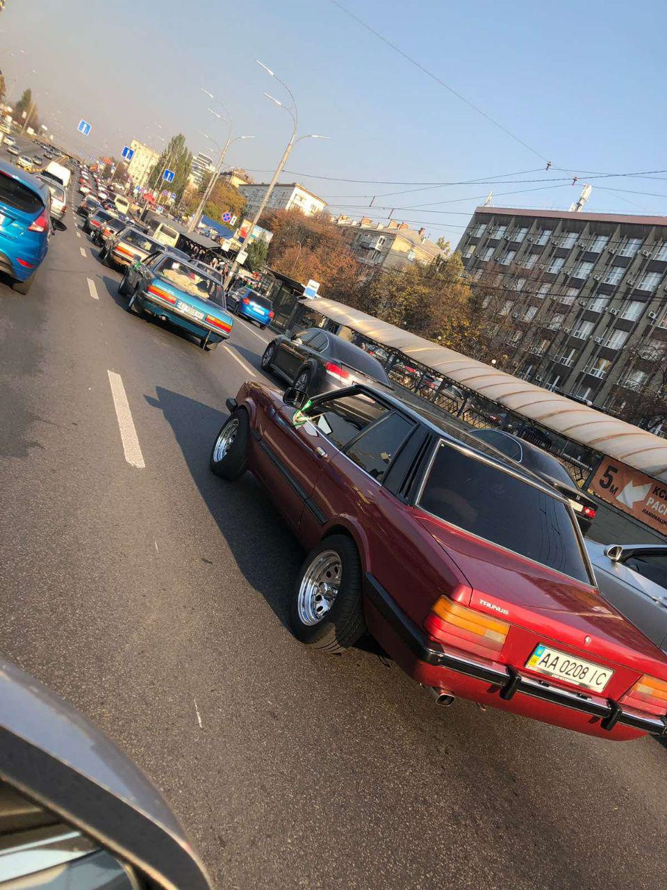 На свадьбе у сына! — Ford Granada Mark I, 2,9 л, 1977 года | фотография |  DRIVE2