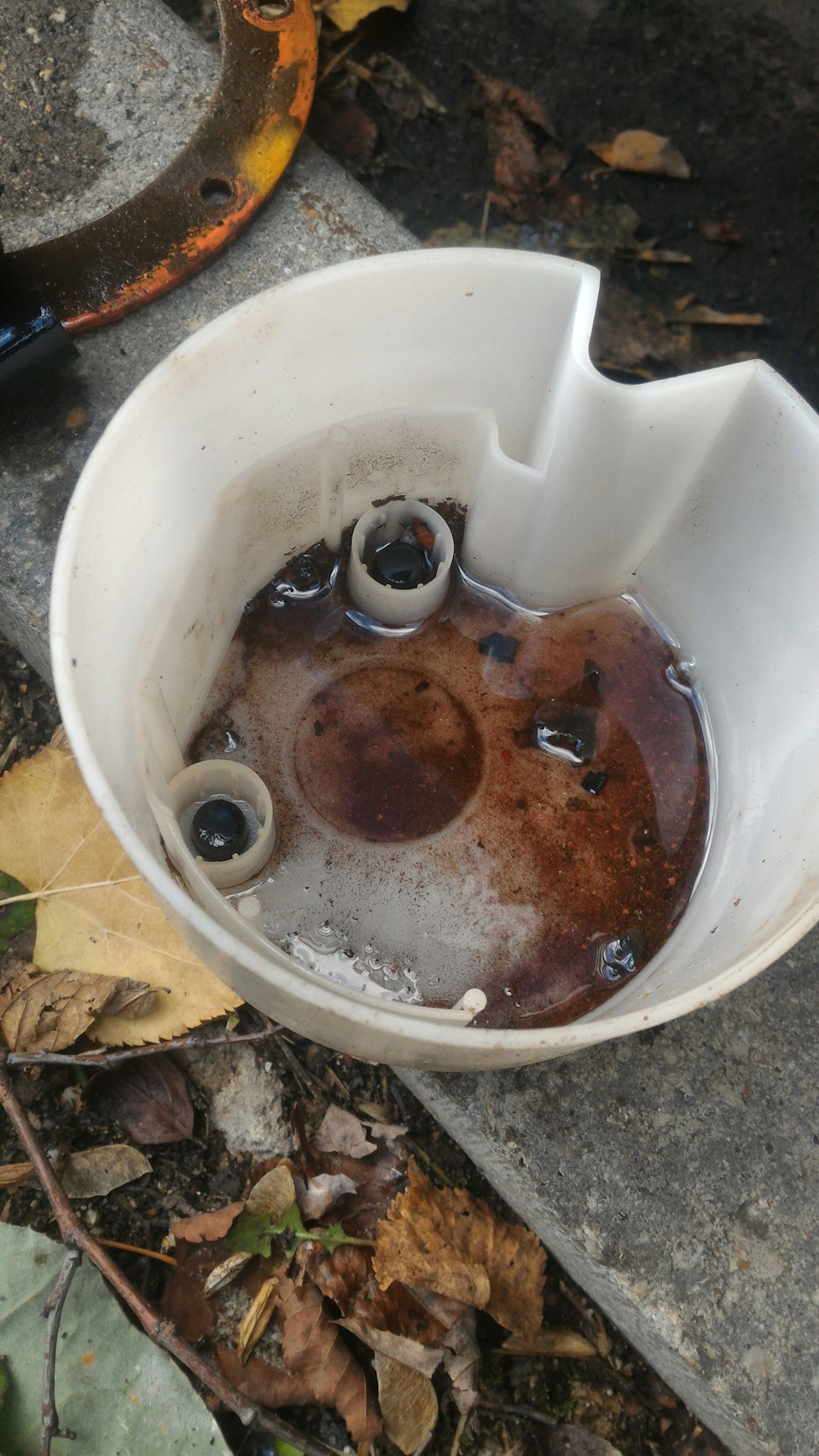 Замена фильтра погружного бензонасоса — УАЗ 31519, 2,7 л, 2003 года ...