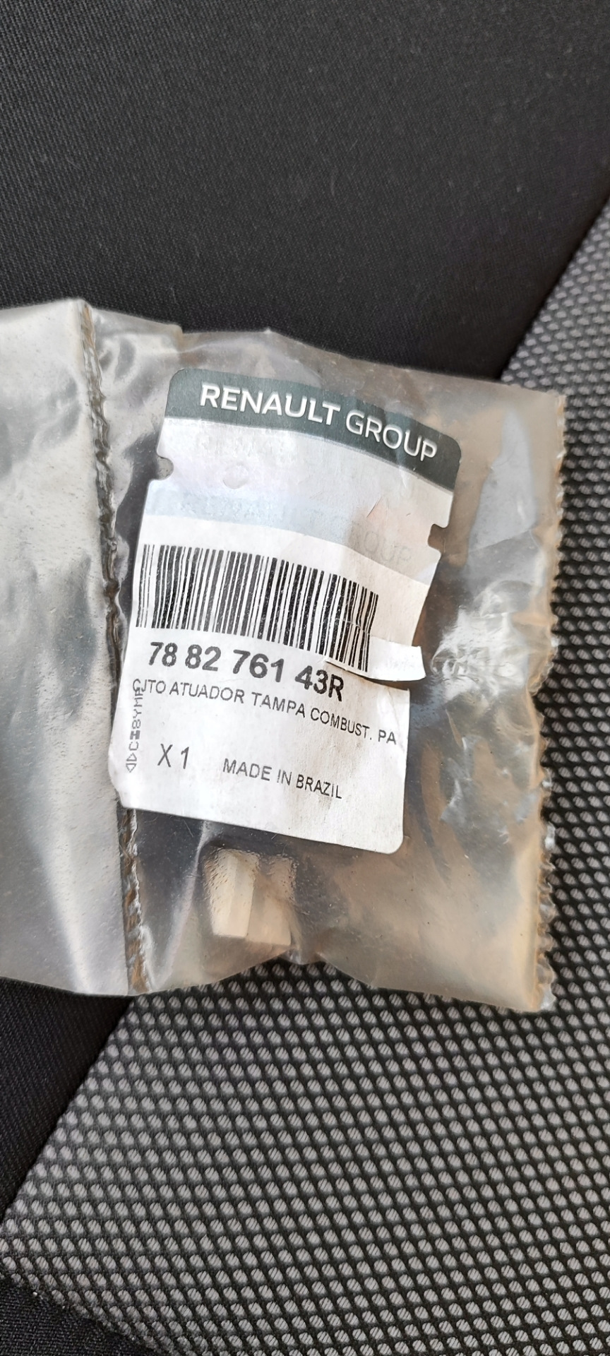 788276143R Замок- защелка для крышки люка бензобака. RENAULT | Запчасти ...