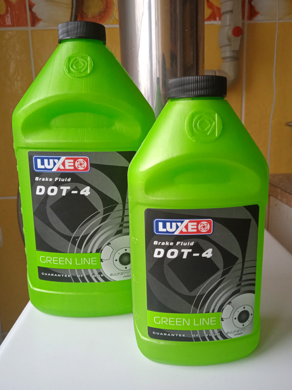 Замена жидкости в тормозной системе и гидроприводе сцепления. — Lada ...