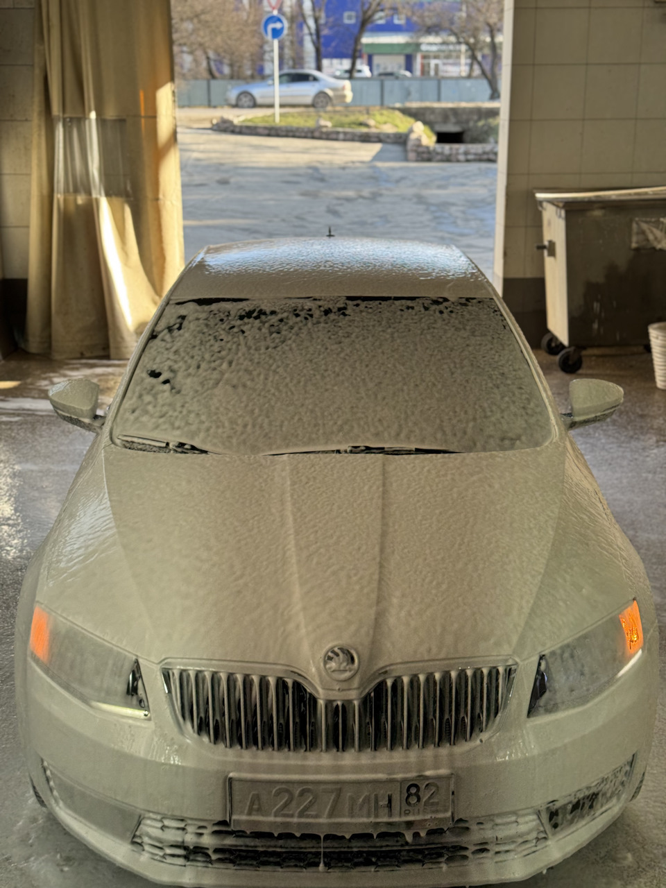 А по завершению обязательно едем на мойку 🧽 — Skoda Octavia A7 Mk3